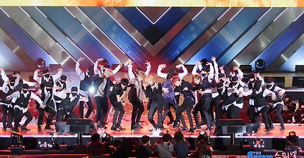 방탄소년단 롯팸콘 직캠 | 인스티즈