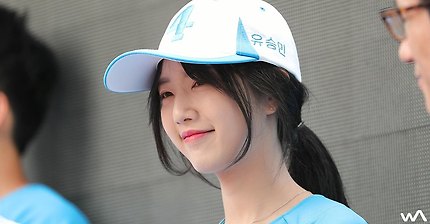 170504 유담 직캠 | 인스티즈