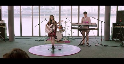 총각행세 유부남 참교육시키는 한지민.jpg | 인스티즈