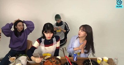 캠피장에서 원스 만난 지효 | 인스티즈