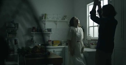 가정폭력 당한 사람들을 위해 쓴 곡이래~! | 인스티즈