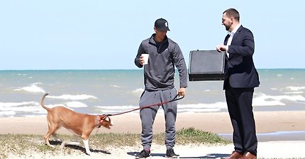 어떤 부자가 당신의 반려견을 1억에 팔라고 한다면? (실험카메라) | 인스티즈