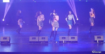 음향 사고에 대처하는 탑티어 걸그룹 수준.youtube | 인스티즈