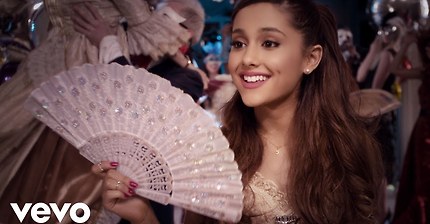 피처링한 가수와 무대하는 걸 보기 힘들어진 아리아나 그란데 노래들 | 인스티즈