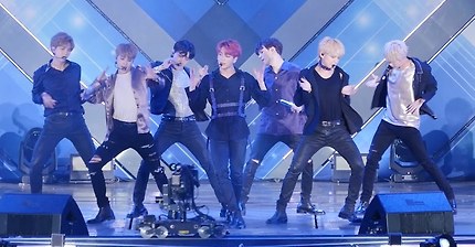 방탄소년단 롯팸콘 직캠 | 인스티즈