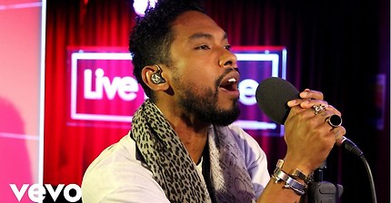 Miguel - How Many Drinks in the Live Lounge