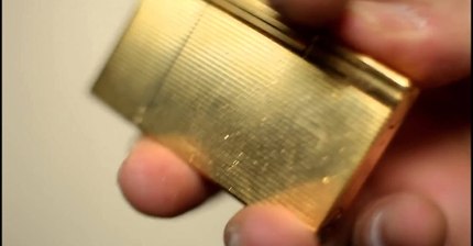 국내 영화 속 담배 피우는 씬에서 자주 봤을 맑은 소리를 내는 라이터 | 인스티즈