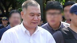 '제주 성당 살인' 피의자 신상공개.."두 차례 현장 답사 계획 범행"