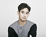 [인터뷰①] 김수현 "최진리와 베드신, 서로 숨 참기 바빴다"