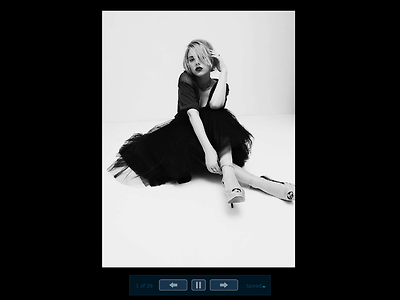 http://img189.imageshack.us/slideshow/webplayer.php?id=scarlettjohansson39.jpg