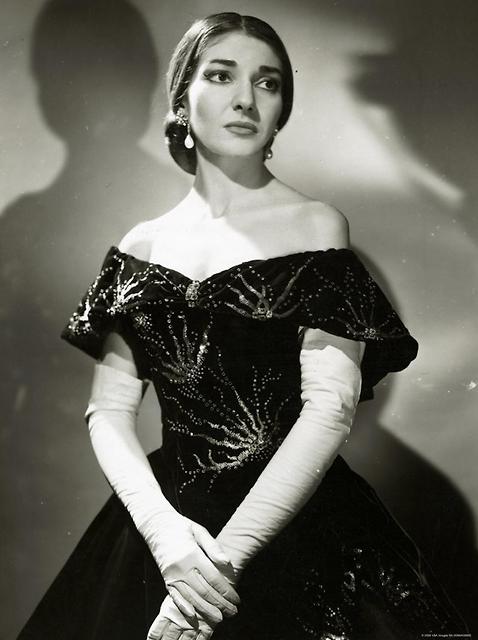 1958년 런던왕립오페라극장 〈라 트라비타〉 공연에서 비올레타 역을 맡았던 마리아 칼라스