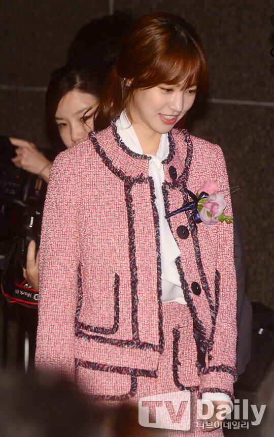 257B8E42589183B625F3CD