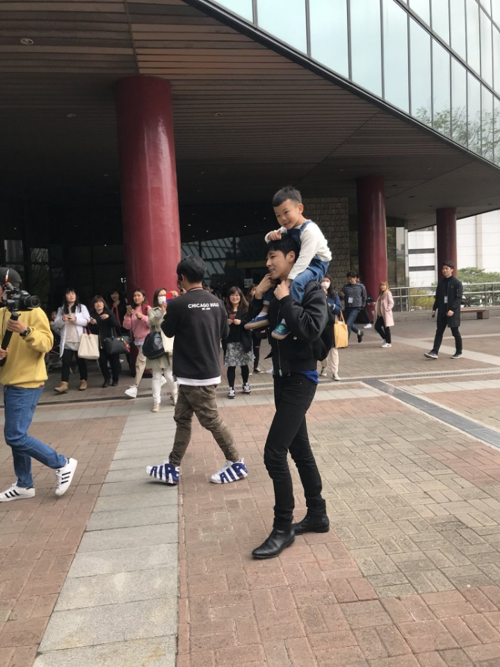 99333E475B38B885392753