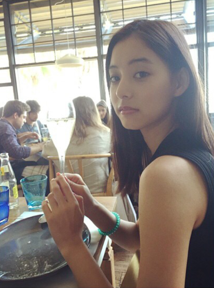 크리스탈+김지원 닮은듯한 일본 모델 | 인스티즈