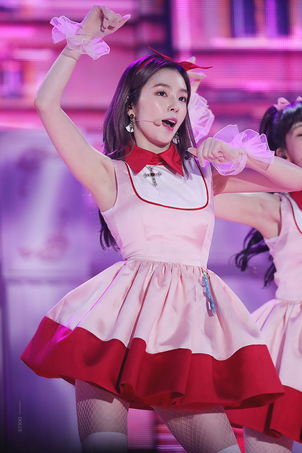 아이린 메이드복 + 망사