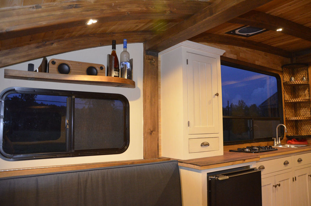 9968E43B5B6E656E09EF47