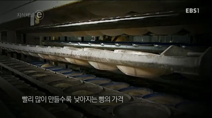 99DEE6445B244A202856CA