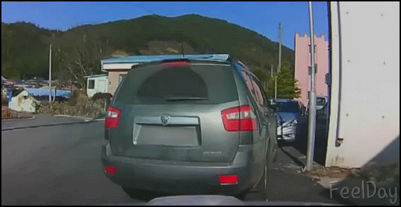 전방주시 태만 사고gif