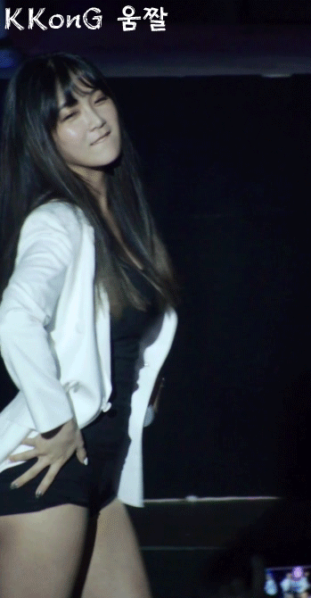 99D62F365A4E6D210E44EA