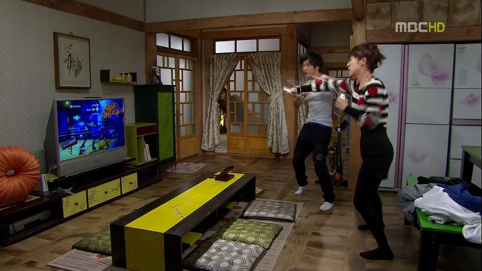 230E9E4A53AFBA280124BB