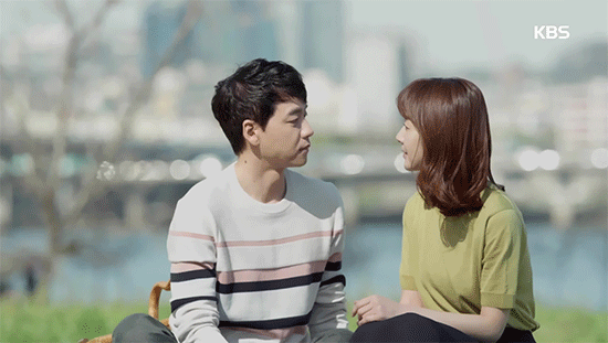 [다시/첫사랑] 건전한데 건전하지 않은 것 같은 어제자 키스신.gif (데이터주의) | 인스티즈