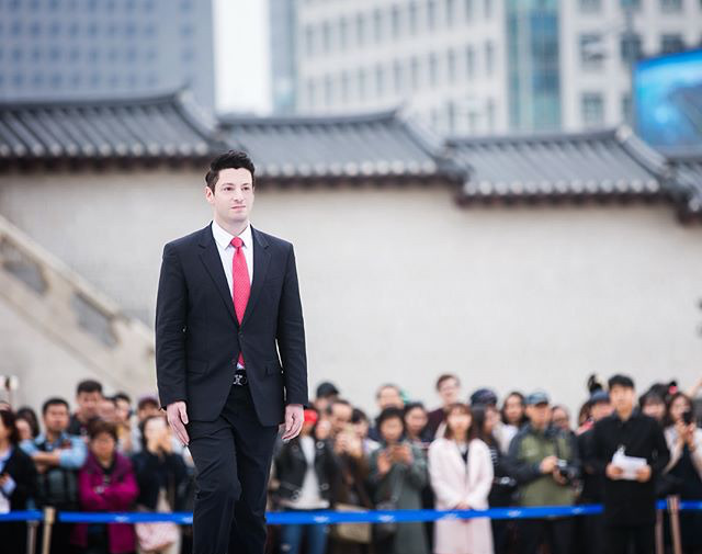 998AEF375AC74B9325A341