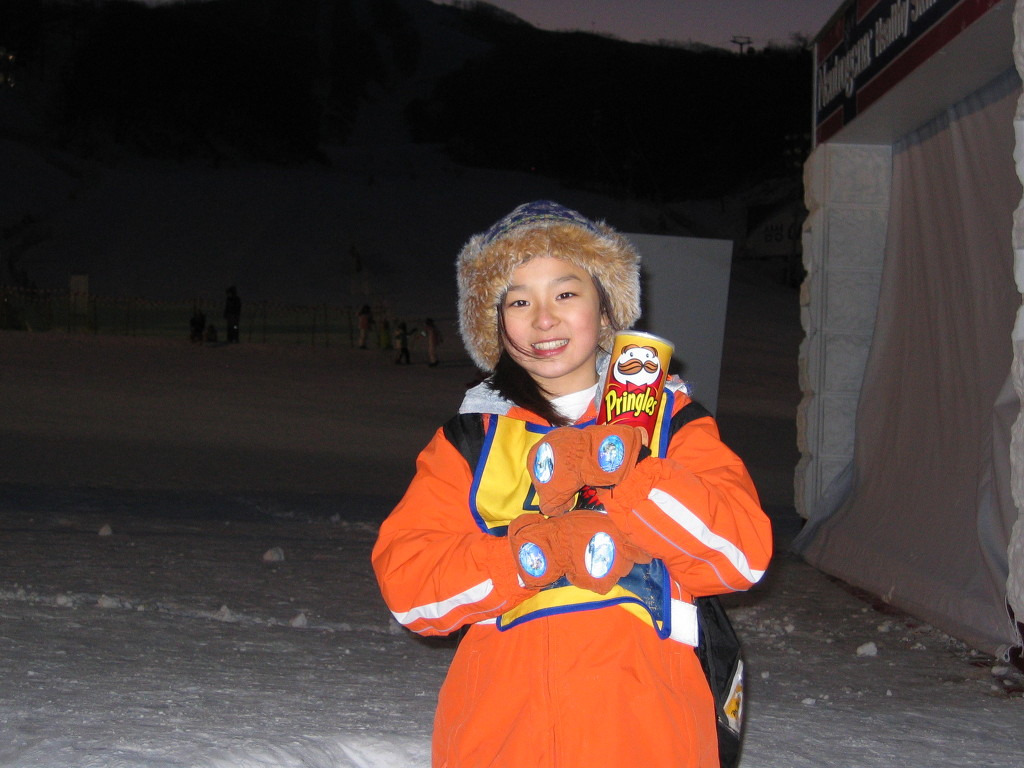 225AE83F53F9EDE40B46FE