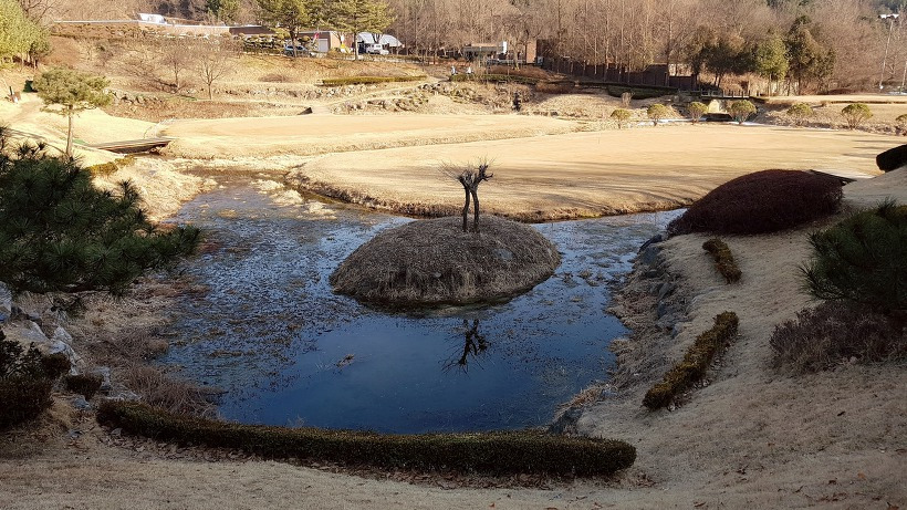 993CB63E5A9A4DF8167801