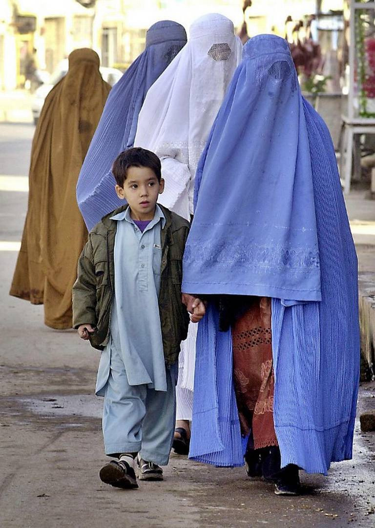 213617385609CAD2108B30