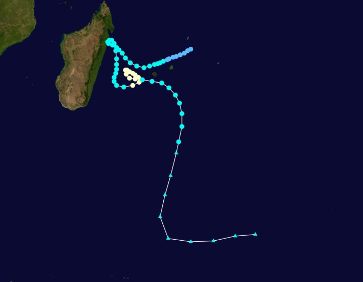 996A2E4B5B42E0A21EE75B