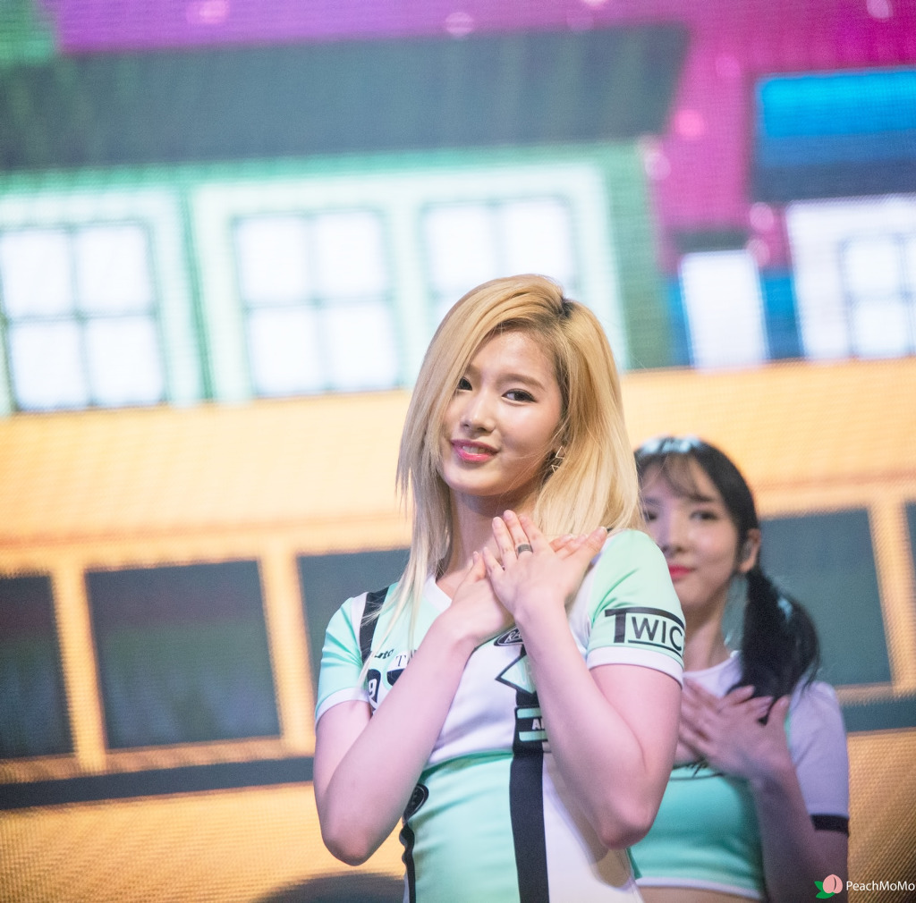 금발의 사나.jpg | 인스티즈