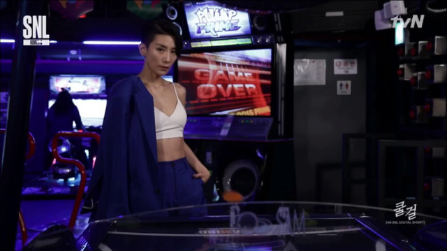 266D0D44593D81F00B8943