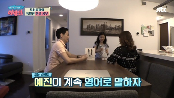 9918DF445A80701D2DDAF6