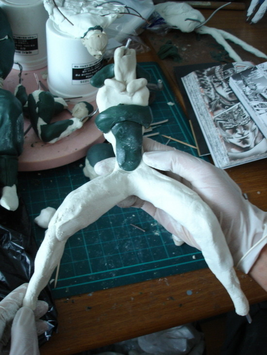 2557F94F5760E39320064D