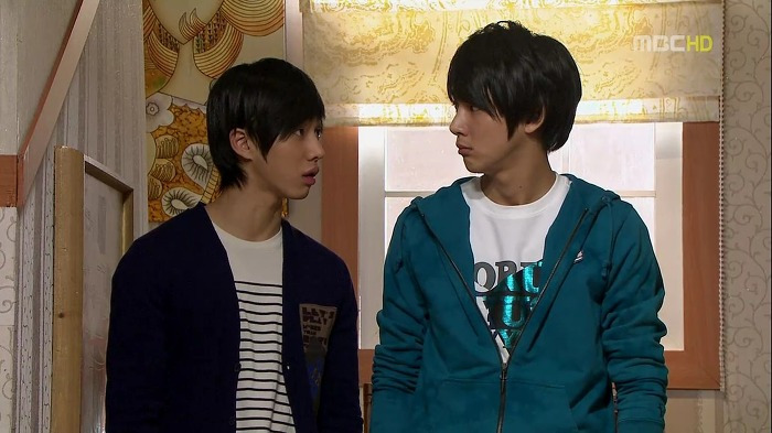 2112E53453AFBB39042F99