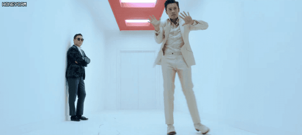 9952AD4F5BFCDE24199AD3