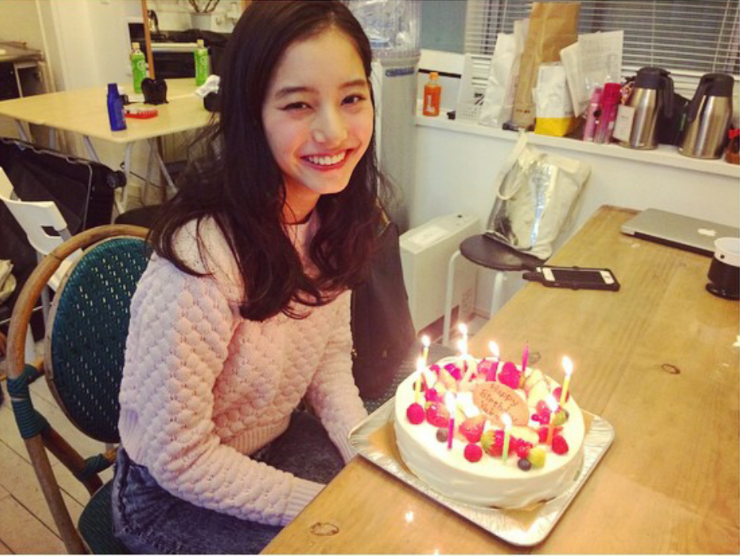 크리스탈+김지원 닮은듯한 일본 모델 | 인스티즈