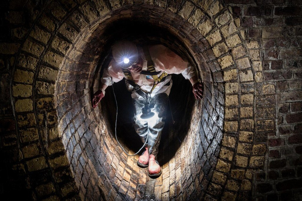 999FD43D5EA458860B4487