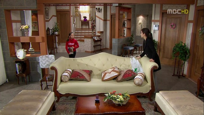 244DC04D53AFB9CC0FFBA3