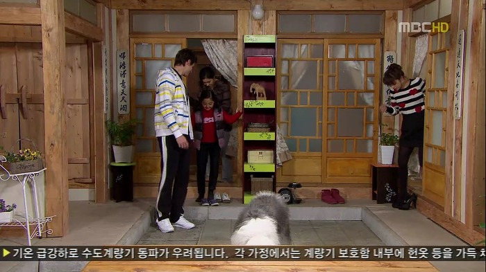 243F1E4D53AFBAAF2E86B3