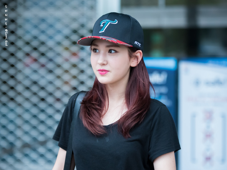 231B634057945BB12FB27D