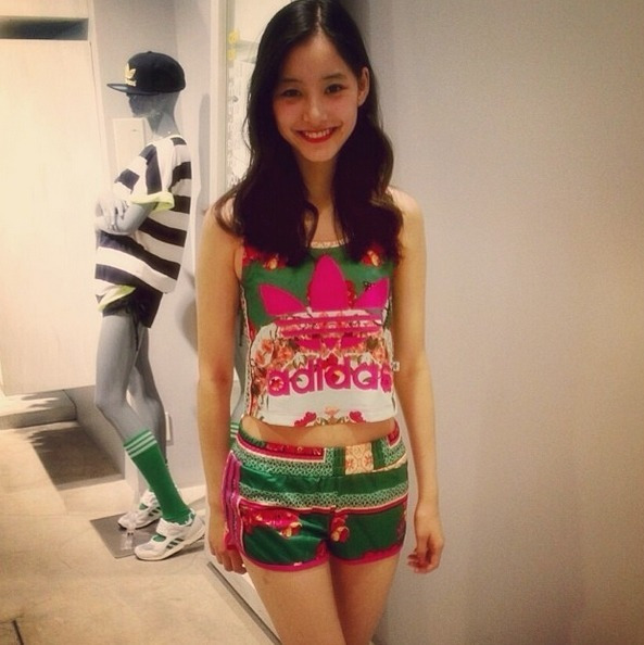 크리스탈+김지원 닮은듯한 일본 모델 | 인스티즈