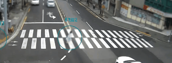 990F33395B9B154411E647