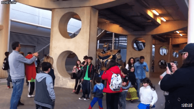 99A6613F5AE1C46219AF4E