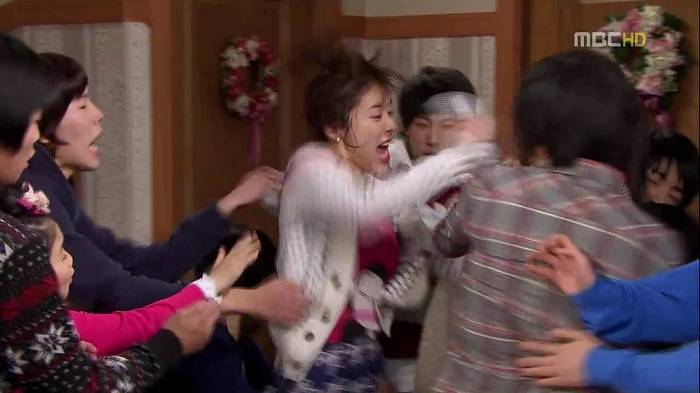 277D803453AFBB0A24B939