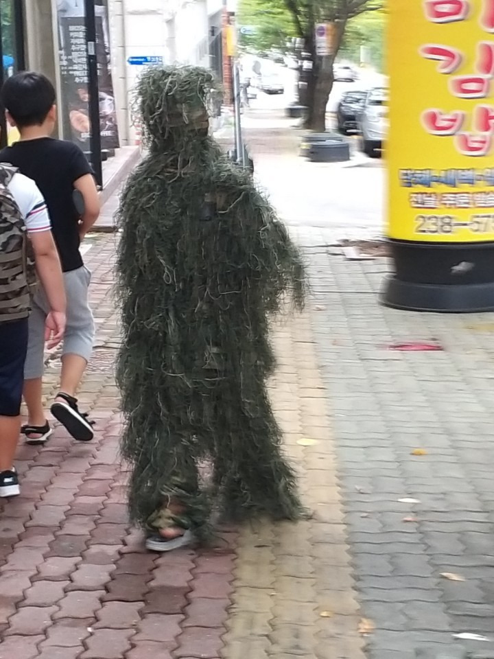 9904194A5BB464D62AF8A0