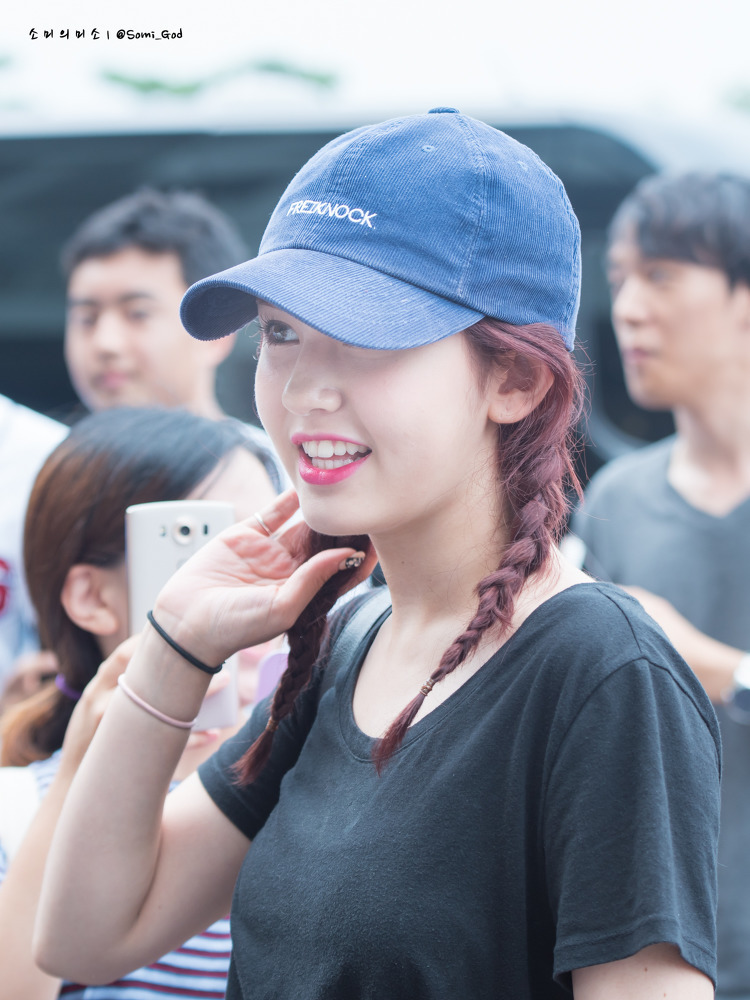 24126A4057945BB239F008