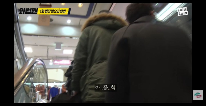 9955EC455B2A3209071A4D