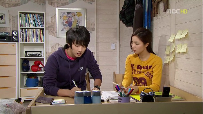 2531374953D740FC31F1A1