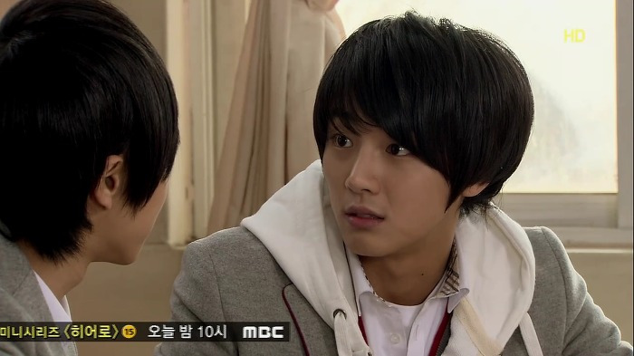 2565A54F53D740BA2B76C3